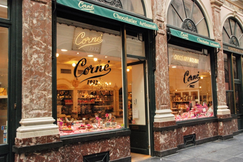 patisserie-GILETTE-min_chocolate_chocolaterie_shop_luxury_chic_gallery_brussels_belgium-558146